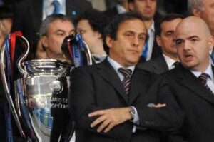 FIFA – “Diffamazione e traffico di influenze”, Platini denuncia Infantino