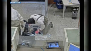 Sgominata ‘banda del buco’, 12 arresti tra Caserta e Napoli