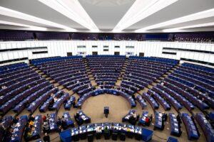 Via libera dal Parlamento Ue al Regolamento Rimpatri, Meloni “Vittoria italiana”