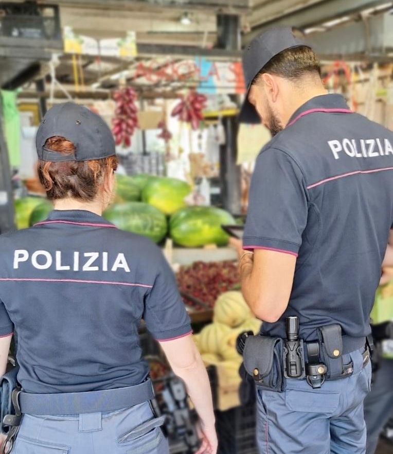 Roma – Cibo non conforme al consumo e carenze igieniche, cessazione definitiva dell’attività per una Macelleria del Mercato di Monte Mario