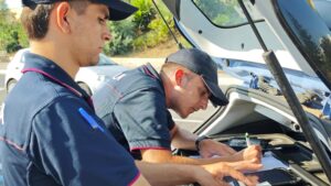 Roma – Si rifiuta di pagare il parcheggio abusivo e le punta un coltello: giovane arrestato per rapina aggravata