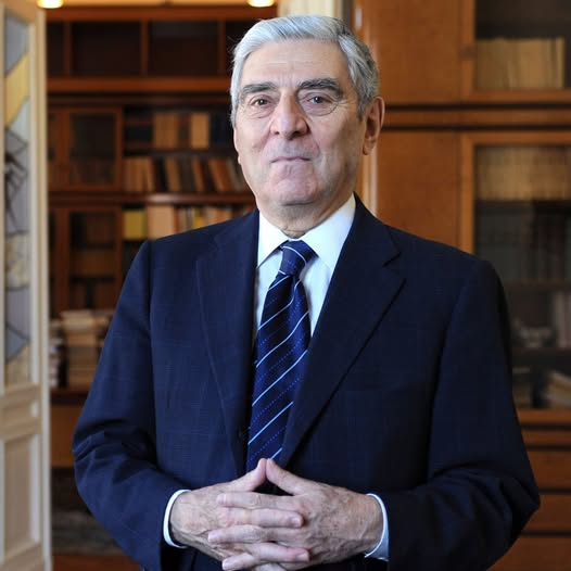 E’ morto Natalino Irti, uno dei massimi giuristi italiani  del Novecento, docente di diritto alla Sapienza