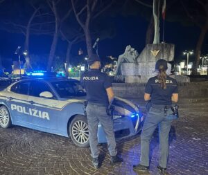 Viterbo – Minacce e violenza contro la polizia in centro: in tre vengono allontanati e sanzionati