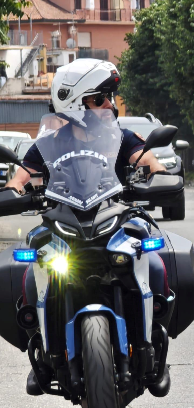 Roma – Spacciavano su chat internazionali applicando sconti tra i sei pusher in manette un cinquantenne di Frosinone e un viterbese