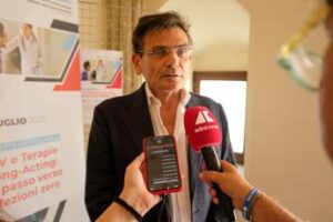 Infettivologo Cascio: “Per long acting in Hiv più integrazione tra medici e infermieri”