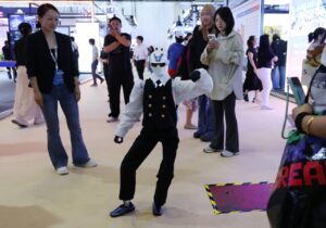 Cina, 12 nuove professioni grazie alle industrie emergenti