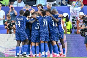Mbappè su rigore, Francia batte Paraguay e vola ai quarti del Mondiale