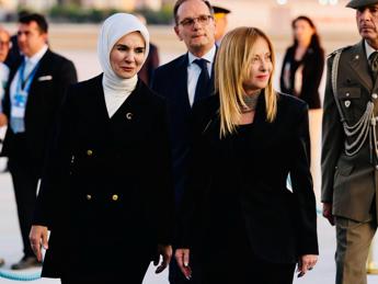 Nato, Meloni e Trump allo stesso tavolo a cena