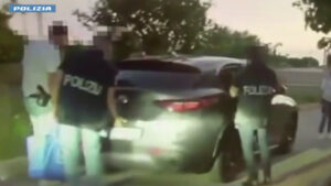 Catania, sparatoria con tre minorenni feriti, 5 fermi