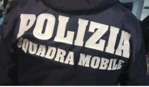 Frosinone – Maltrattamenti in famiglia, divieto di avvicinamento alla vittima e applicazione del braccialetto elettronico