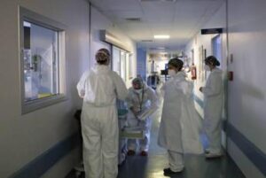 Covid: reintegro medici no Vax radiati, anestesisti Siaarti: “Pericoloso precedente”