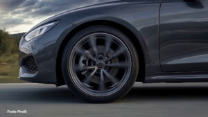 Pirelli lancia “tyre-to-tyre”, nuova vita agli pneumatici usati