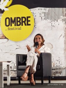 Una vita dedicata a difendere i collaboratori di giustizia, sul palco di Ombre si racconta Civita Di Russo