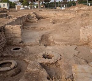 Tarquinia – Scavi di Gravisca, affiorano gli antichi orci: nuove scoperte dall’antico porto etrusco