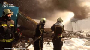 Attacco missilistico russo in Ucraina, 2 morti e 5 feriti a Kiev
