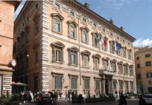 Lotta ai sarcomi, associazione ‘Ale con noi’: il 26 luglio Palazzo Madama e Palazzo Montecitorio illuminati di giallo