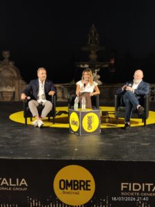 “La sicurezza torni ad essere di sinistra”: sul palco di Ombre Stefano Bonaccini ed Enrico Panunzi a confronto
