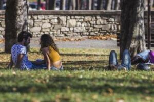 Weekend senza allerta rossa caldo, oggi solo una città con bollino giallo