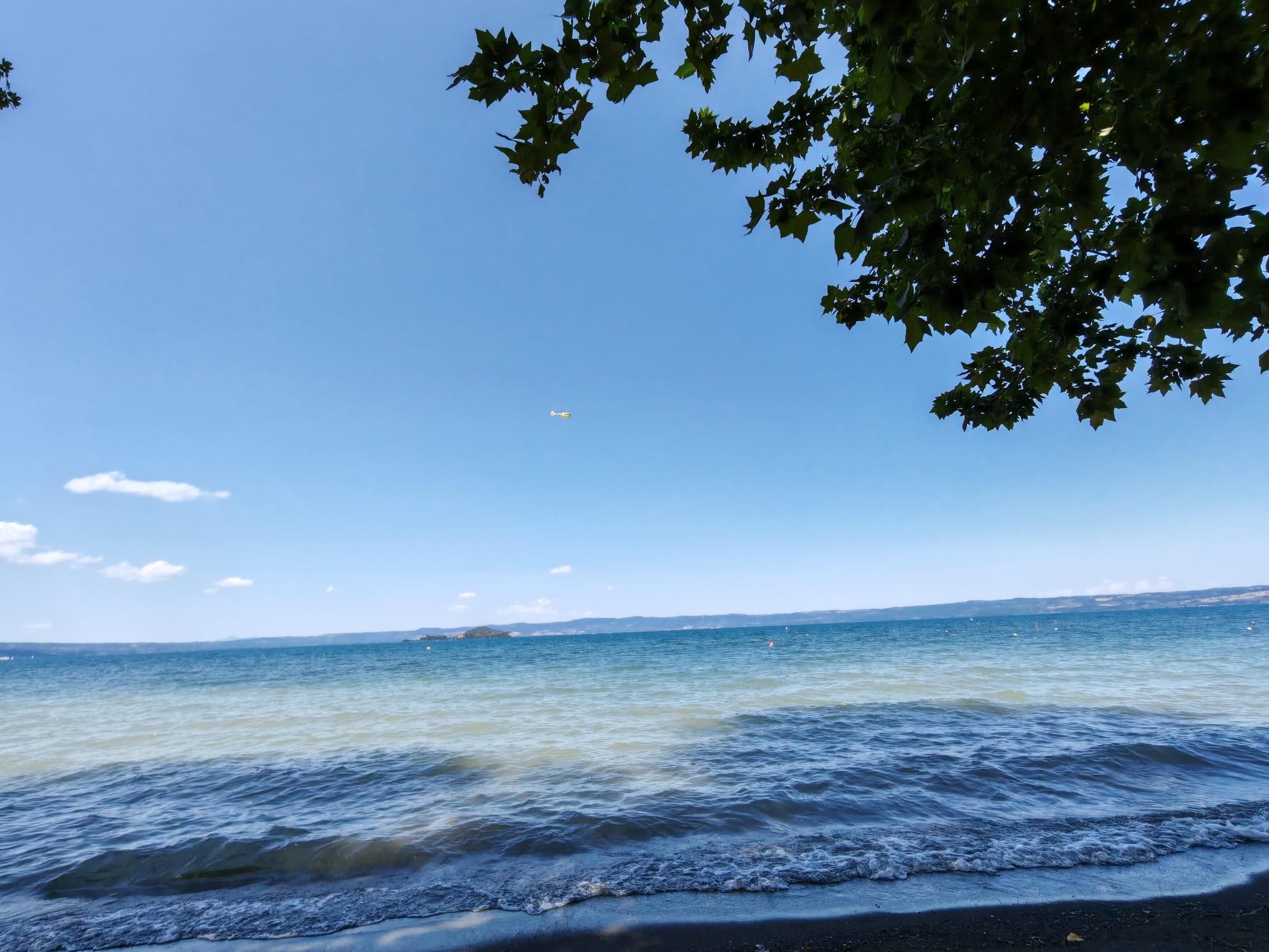 Capodimonte – Tragedia nel lago di Bolsena: 22enne perde la vita dopo un tuffo dalla barca