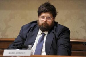 Caso Adinolfi – Riesame respinge istanza difesa, leader popolo della famiglia resta ai domiciliari