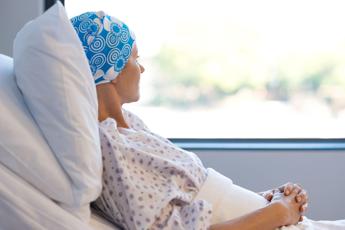 Tumori, allarme Oms: senza interventi urgenti i nuovi casi rischiano di raddoppiare entro il 2050