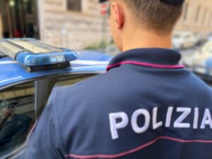 Roma – “Cavallo di ritorno”: ruba il telefono ad una donna per chiederle soldi in cambio: intercettato grazie al gps