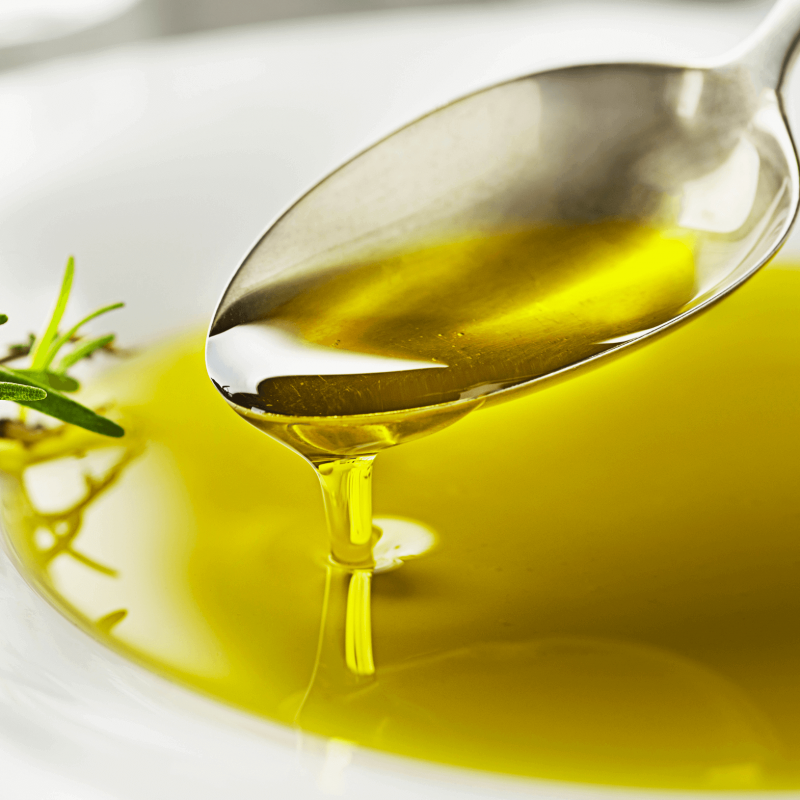 Nuova stretta a tutela del Made in Italy: l’olio extravergine non potrà più essere miscelato