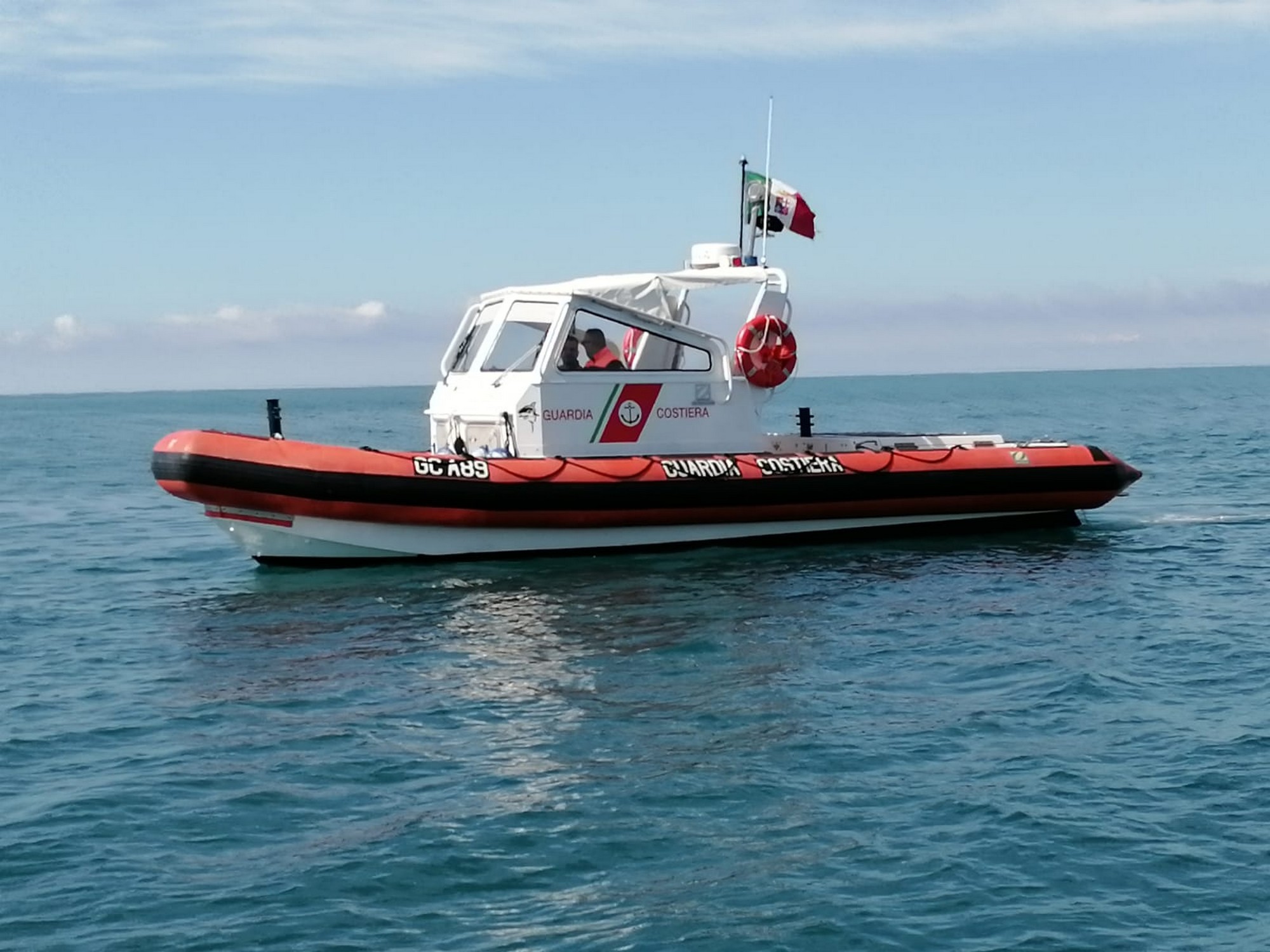 Civitavecchia – Muore dopo un malore mentre nuota: 87enne si accascia appena raggiunta la riva