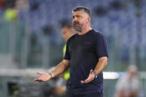 Lazio, tifosi furiosi dopo eliminazione dalla Coppa Italia: “Gattuso dimettiti”