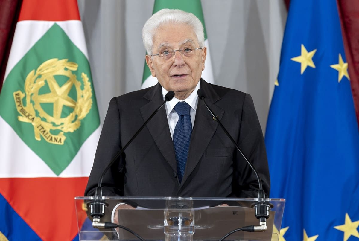 Mattarella “Le guerre sono tornate a gettare la loro ombra sui nostri giorni”
