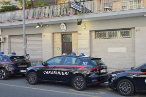 Trentenne salvato nel Parco di Centocelle con una corda al collo