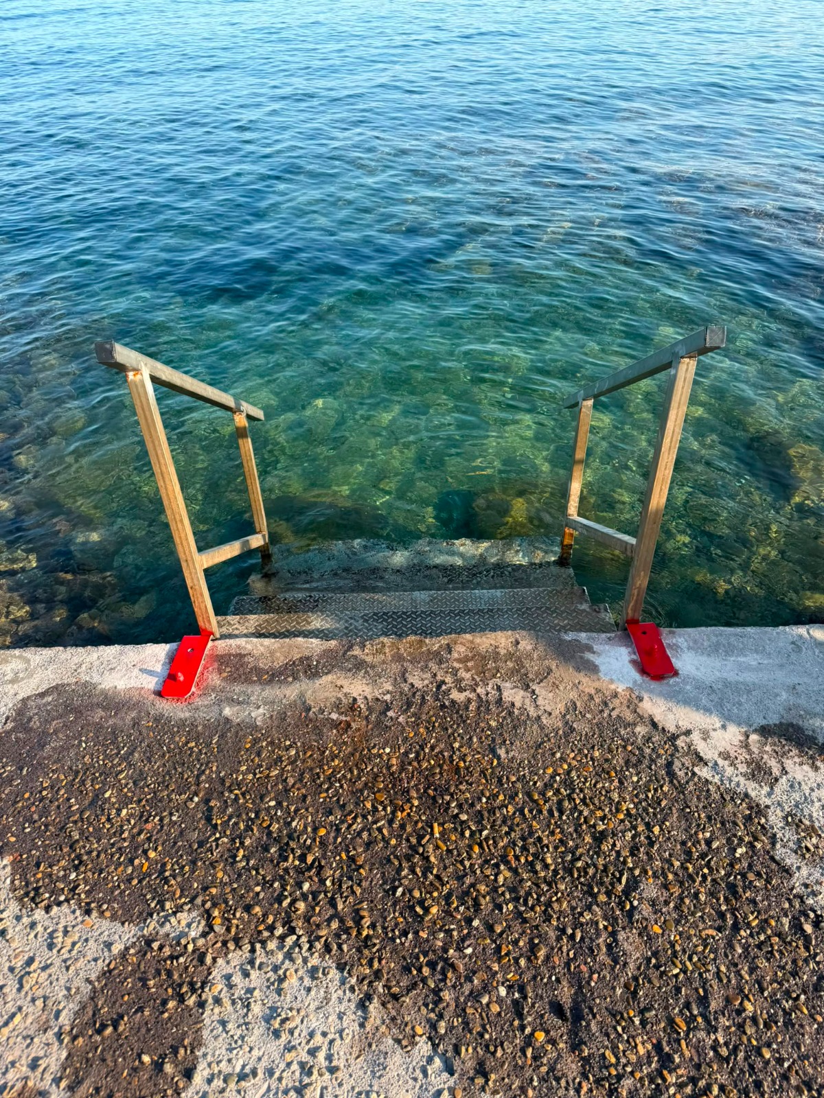Civitavecchia – Sistemato l’accesso al mare al Piccolo Paradiso, a settembre nuova scaletta