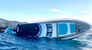 Porto Cervo – Yacht da 8 milioni affonda in mare: salvo l’equipaggio, scatta l’allarme ambientale