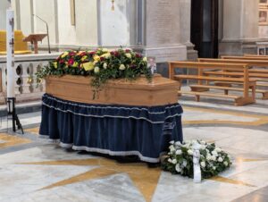 Il giorno in cui Viterbo si è messa in fila per un ultimo “ciao Gì”