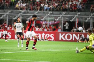 Il Milan batte 2-0 il Venezia nel ricordo di Franco Baresi