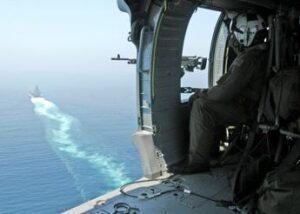 Iran, 2 morti in un attacco Usa contro isola di Larak. Pasdaran: “Ci vendicheremo”