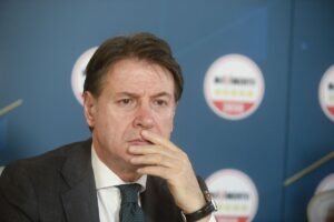 Covid, Conte “Piano pandemico 2006 inadeguato, virus senza precedenti”