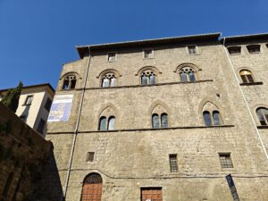 Viterbo – Ex ospedale Grande degli Infermi, parte la rinascita dopo la pulizia. Sul tavolo 17 milioni per il “Borgo della Cultura”
