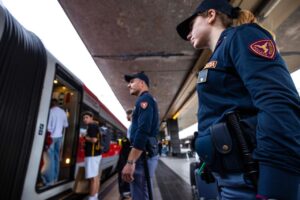 Roma Termini, due rapine nello stesso negozio: arrestato il presunto autore