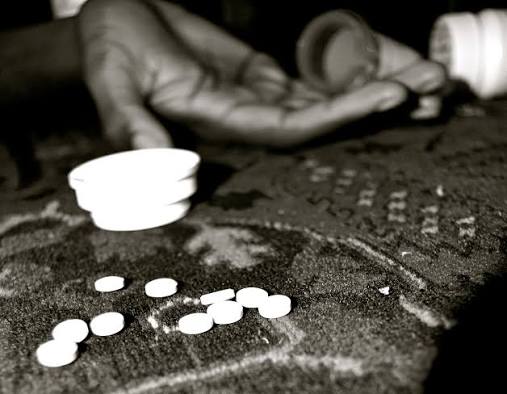 Overdose in aumento in Italia: nel 2025 249 morti, la cocaina supera l’eroina