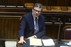 Giorgetti “Senza austerità barca portata in acque sicure”