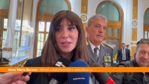 Università, Bernini “Insieme alla Gdf contro le truffe sulle borse di studio”