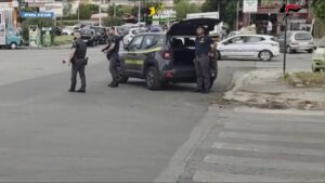 Nuovo blitz nel quartiere Falsomiele di Palermo, multe e sequestri