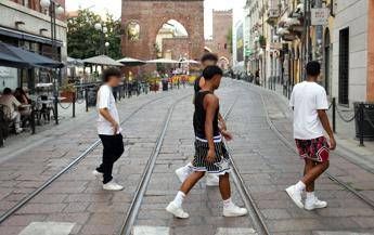 Stop sussidi alle famiglie dei ‘maranza’, il ddl di Fratelli d’Italia: benefici sospesi se minore condannato ad almeno un anno