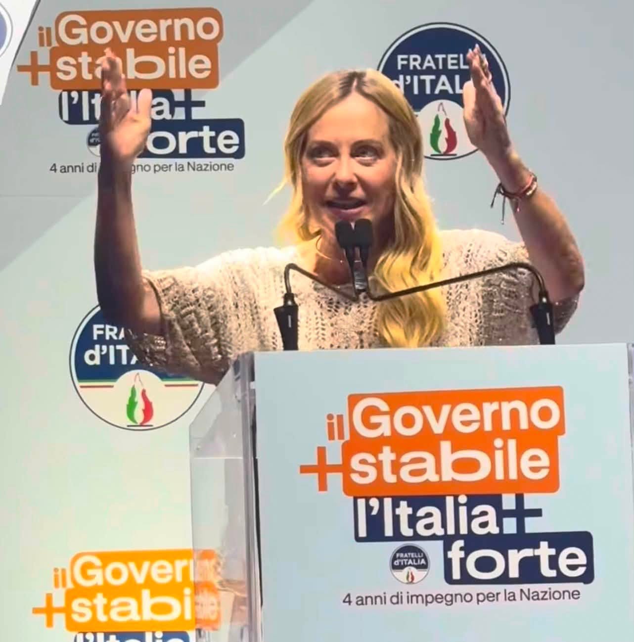 “Il femminicidio esiste, eccome se esiste”, la stoccata di Meloni a Vannacci