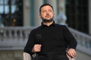 Zelensky “Pronti per misure di de-escalation se la Russia farà lo stesso”