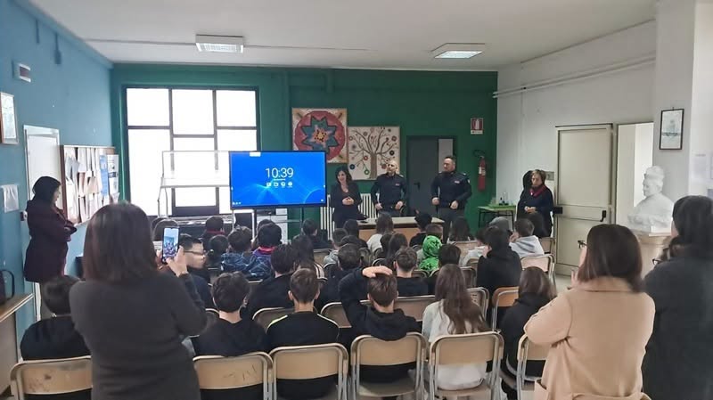 Frosinone – Scuola sicura: al via il piano della Polizia di Stato per l’apertura dell’anno scolastico
