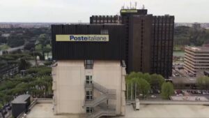 Il mercato premia l’OPAS di Poste su Tim, adesioni al 66,6%
