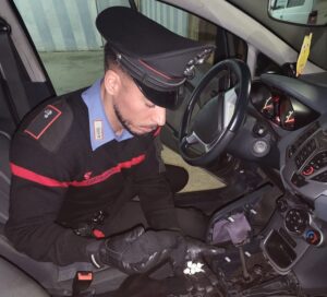 Giovane arrestato ad Anguillara con 19 dosi di cocaina negli slip