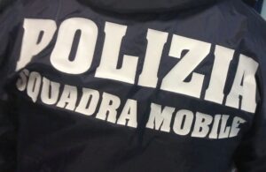Anzio – Associazione a delinquere, spaccio, peculato: arrestati cinque poliziotti
